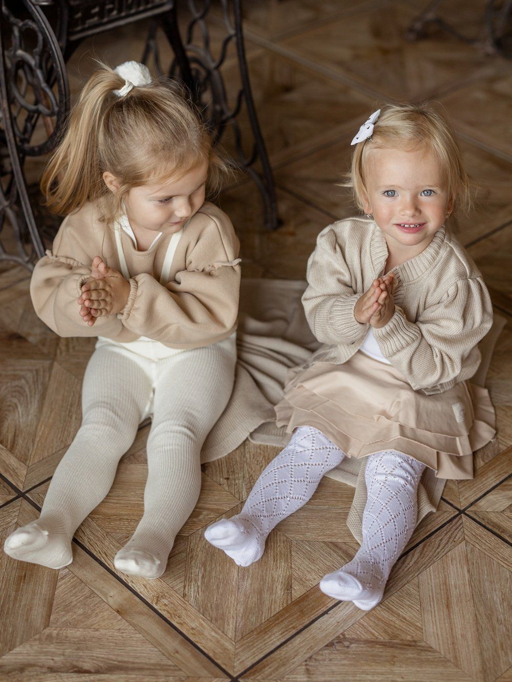 Gyerek harisnya pántokkal JAPI3