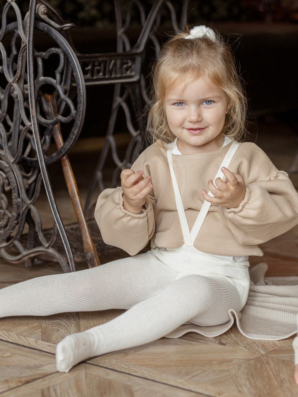 Gyerek harisnya pántokkal JAPI3