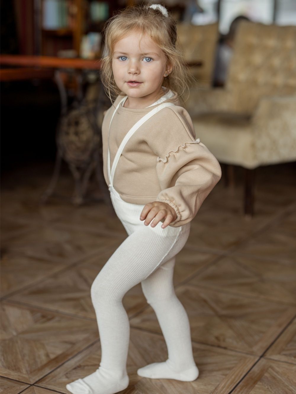 Gyerek harisnya pántokkal JAPI3