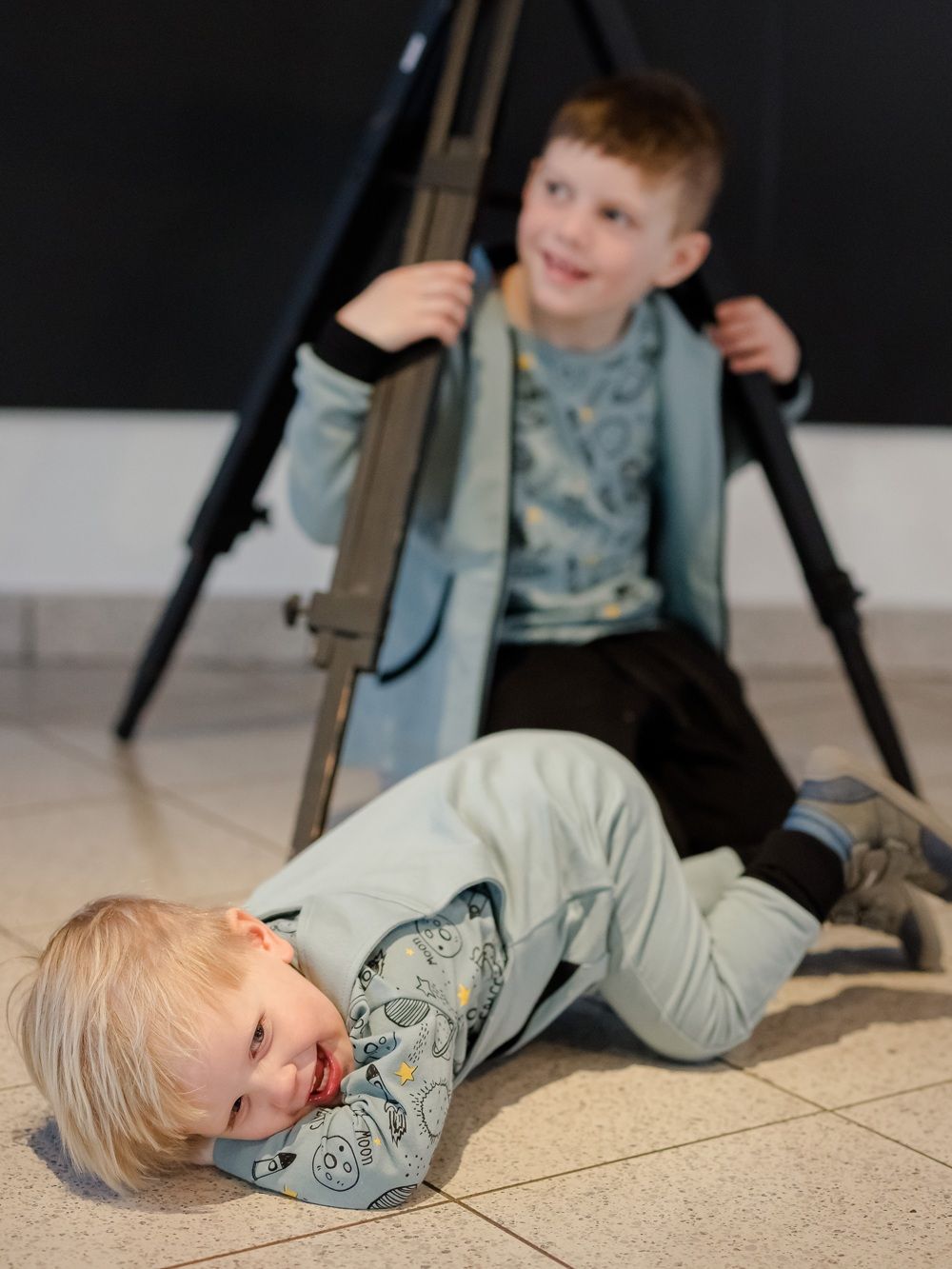 Kantáros melegítő nadrág egyszinű SPACE