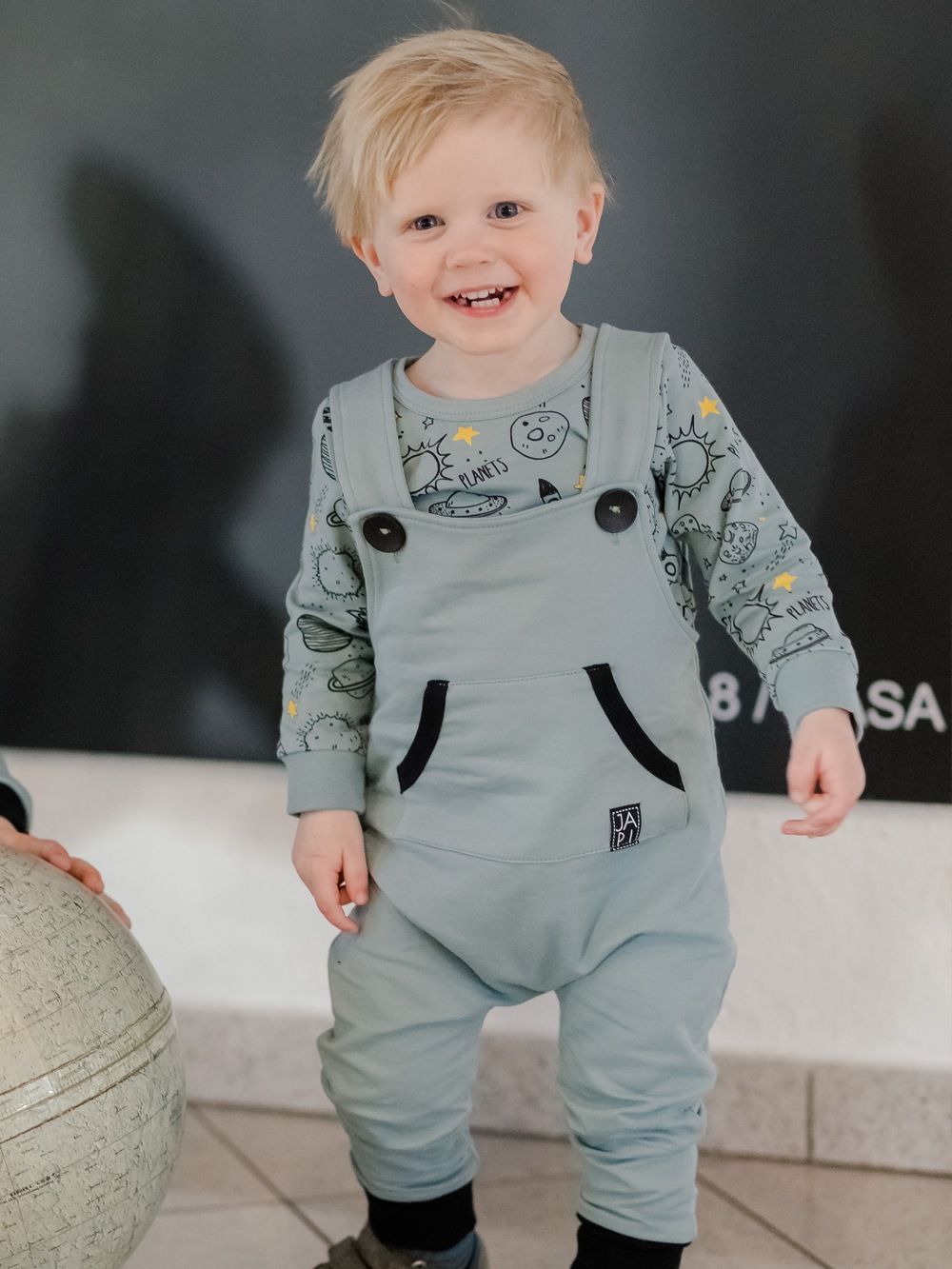 Kantáros melegítő nadrág egyszinű SPACE