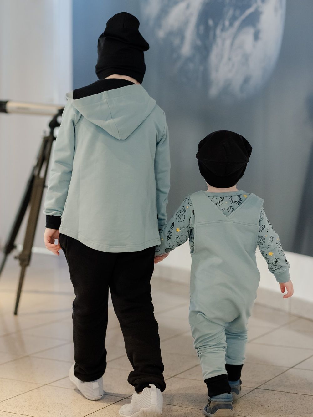 Kantáros melegítő nadrág egyszinű SPACE