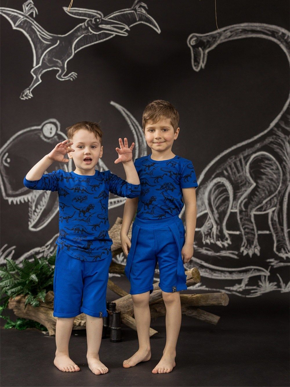 Kantáros rövid nadrág egyszínű DINO